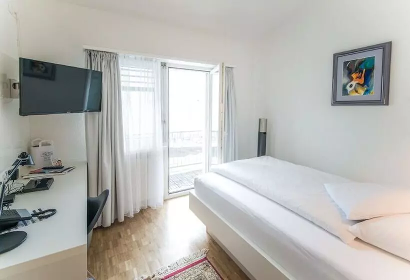 Comfort Single Room, Hohberg  Next To Bbc Arena