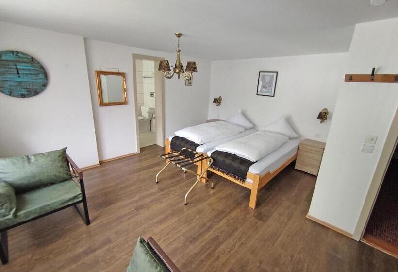 标准间, Restaurant Jungfrau