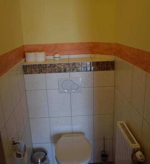 غرفة عائلية, Kerndlerhof