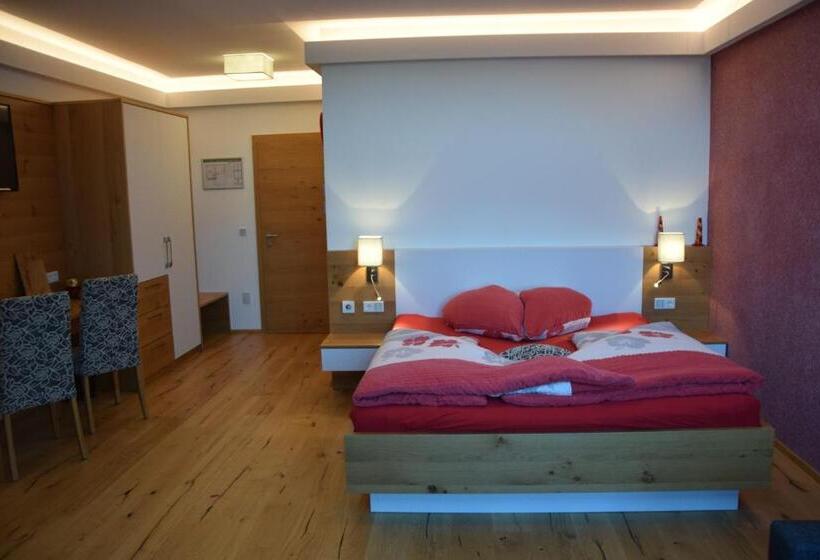 غرفة قياسية, Kerndlerhof