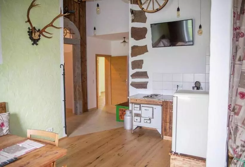 ２ベッドルームアパートメント, Kerndlerhof
