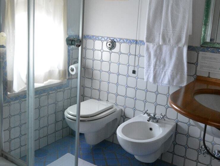 סוויטת ג'וניור, La Torre