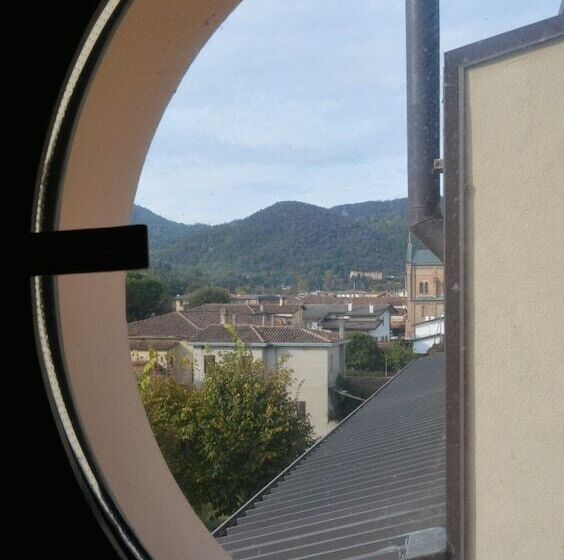 סוויטת ג'וניור, La Torre