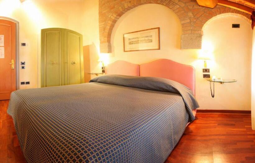 חדר סטנדרט נוף לעיר, La Torre