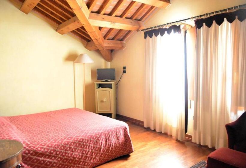 סוויטה, La Torre