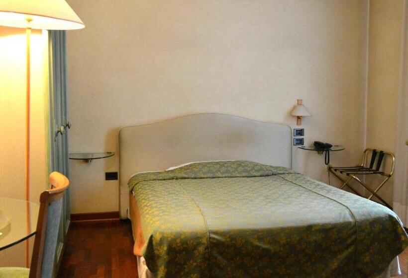 חדר סטנדרט יחיד, La Torre