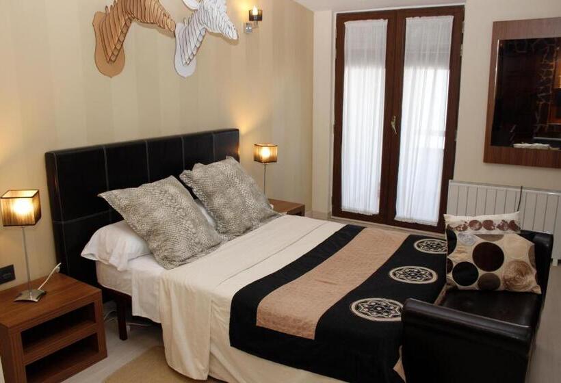 带露台的小型套房, Palacete Maria Rosa