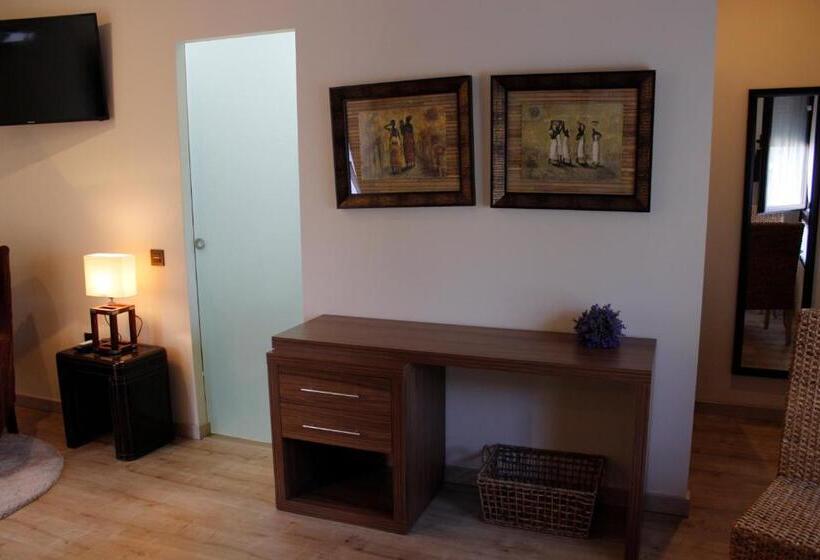 סוויטת ג'וניור, Palacete Maria Rosa