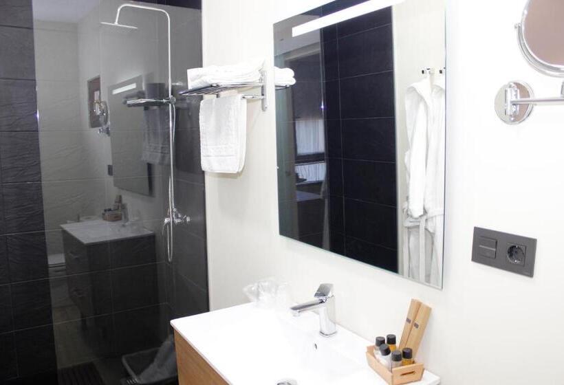 小型套房, Palacete Maria Rosa