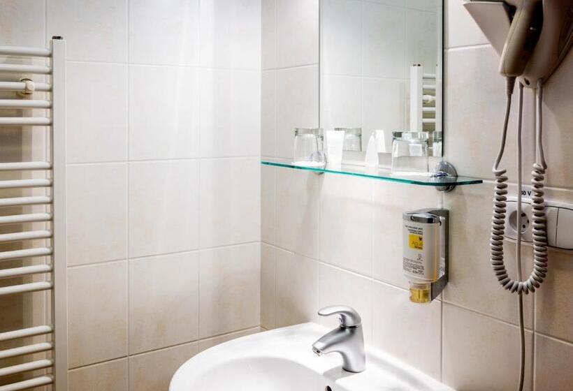 スタンダードルーム, Pavilon