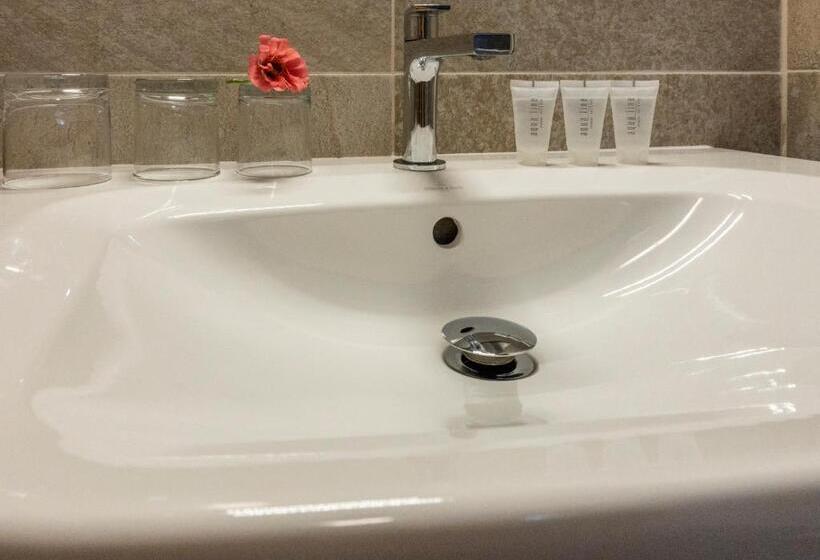 Апартаменты 1 Спальня, Pavilon