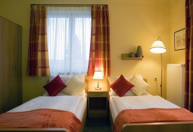 スタンダードルーム, Pavilon