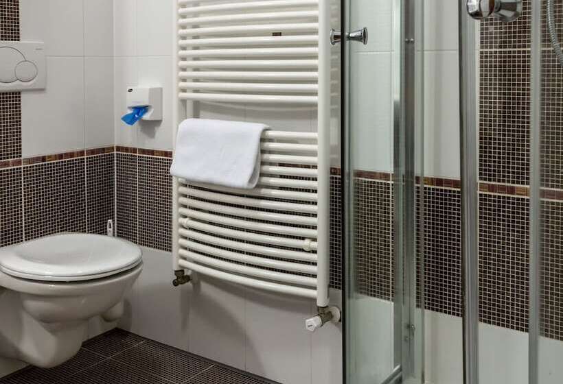 １ベッドルームアパートメント, Pavilon