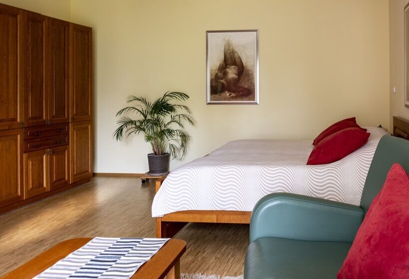 １ベッドルームアパートメント, Pavilon