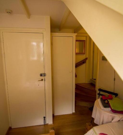 חדר סטנדרט יחיד, Pension Zoom Oord