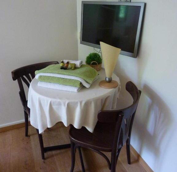 基本间, Pension Zoom Oord