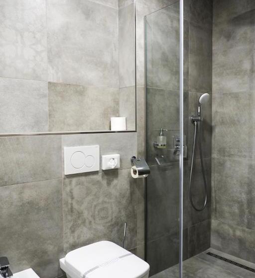 スタンダードルーム, Vacek Pod Věží