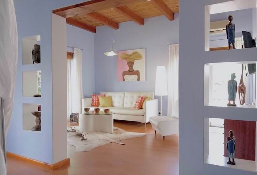 חדר דלוקס, Rothman Manor