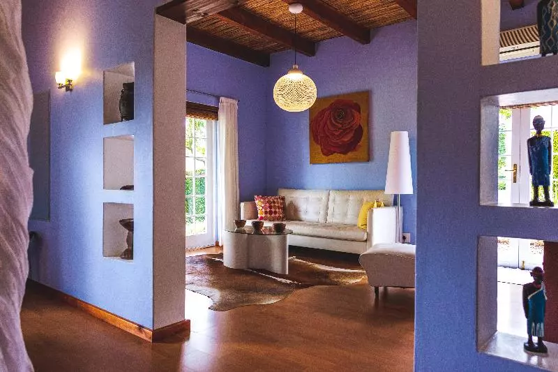 デラックスルーム, Rothman Manor