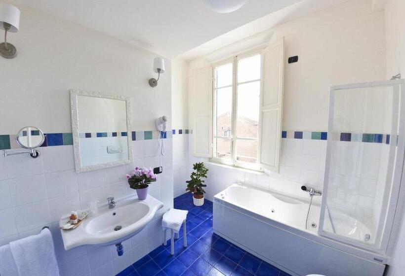 コンフォートルーム, San Miniato