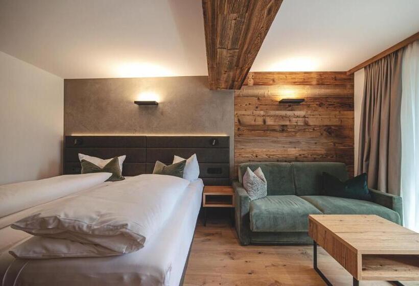 חדר סטנדרט לארבעה, Stubai