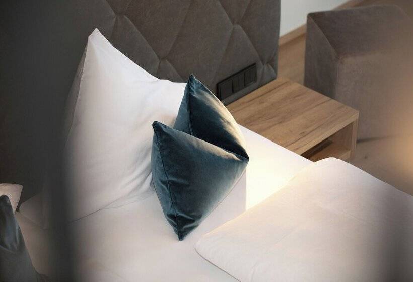 חדר סטנדרט יחיד, Stubai