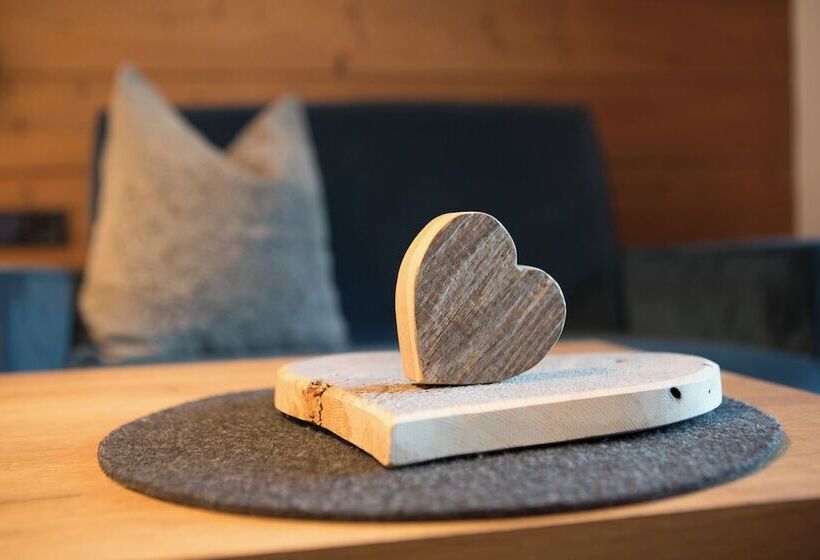 חדר סטנדרט לשלושה, Stubai