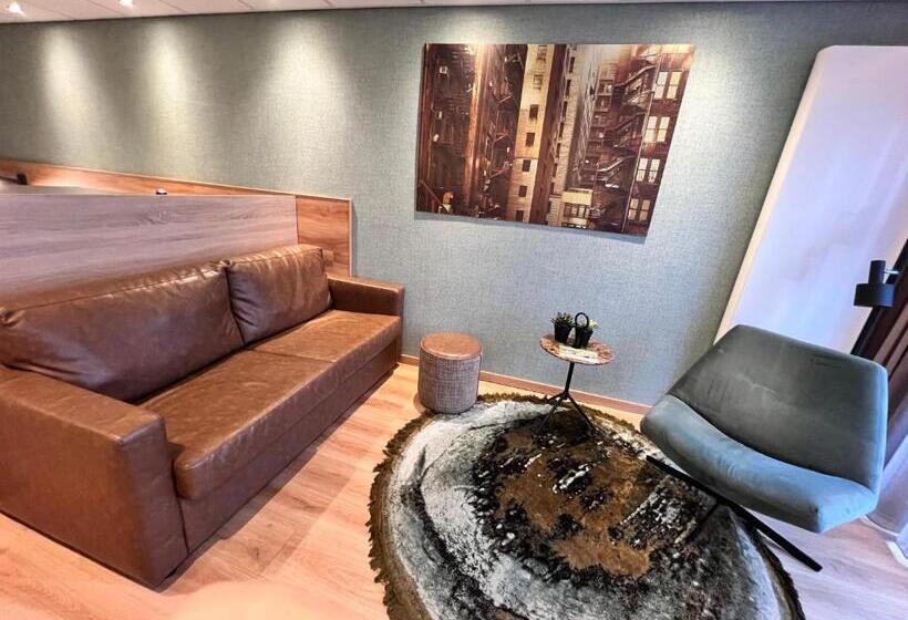 חדר קומפורט, ´t Wapen Van Marion