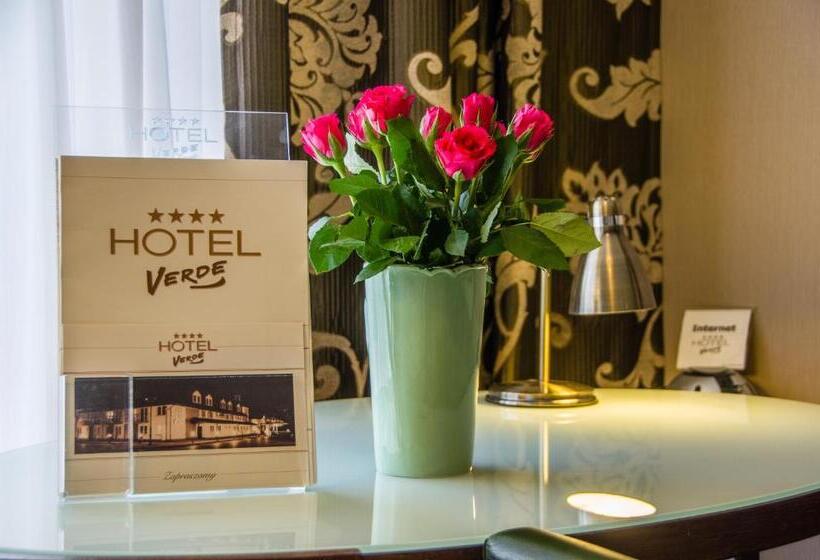 חדר דחוקס עם מיטת קינג, Verde