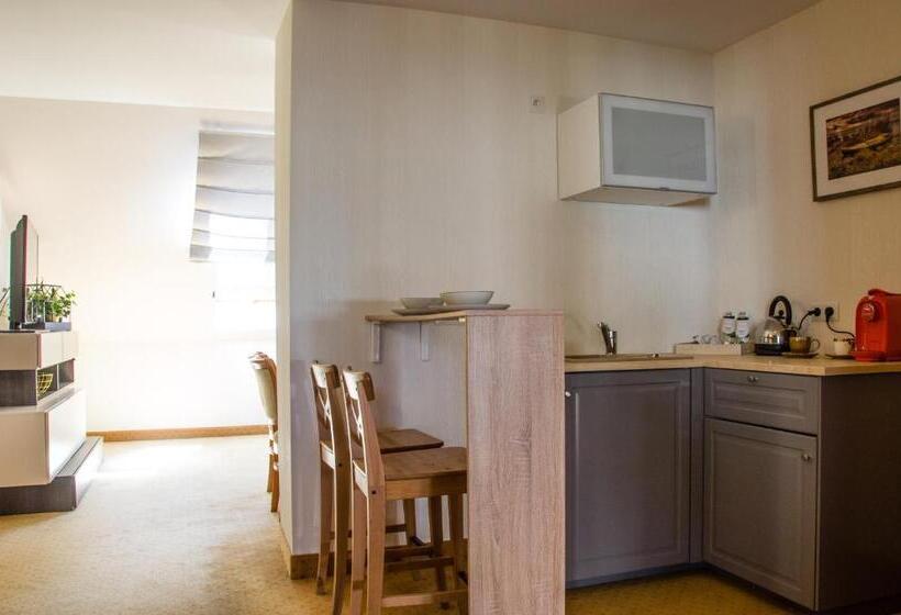 דירת חדר, Verde