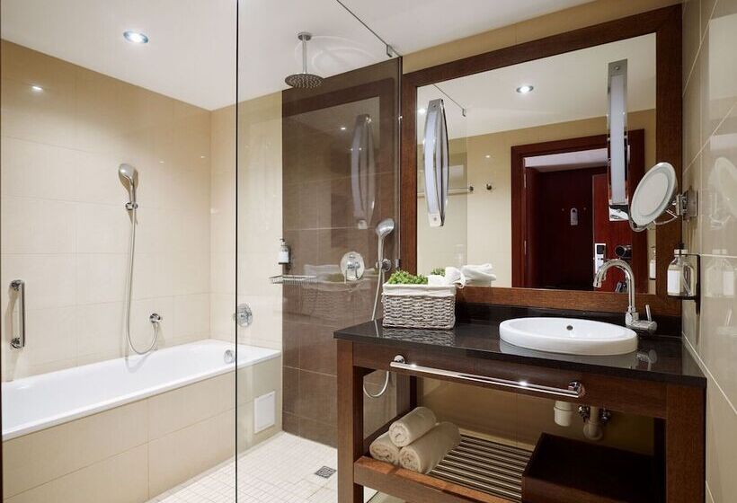 חדר דחוקס עם מיטת קינג, Verde