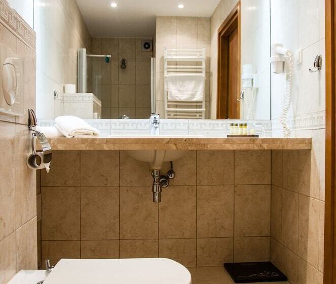 חדר אקונומי, Verde