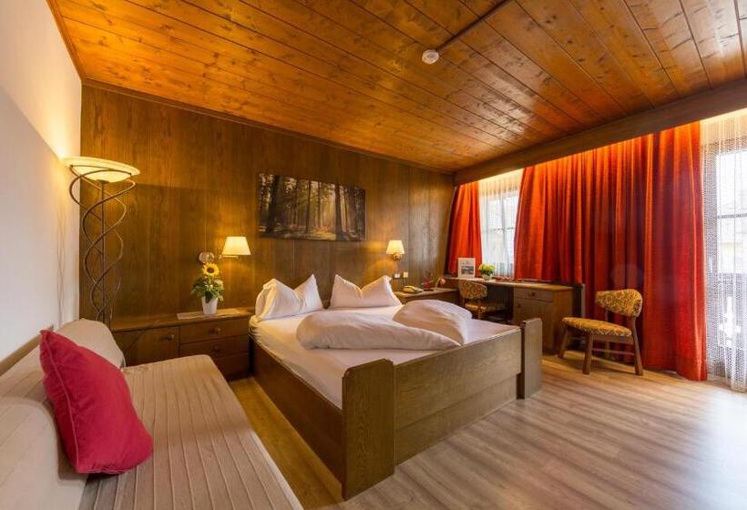 Номер Стандарт Трехместный, Weisses Lamm