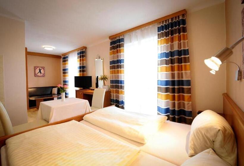 غرفة قياسية, Weststeirischer Hof