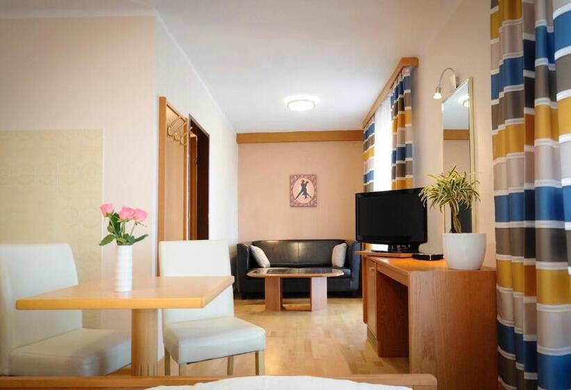 غرفة قياسية, Weststeirischer Hof