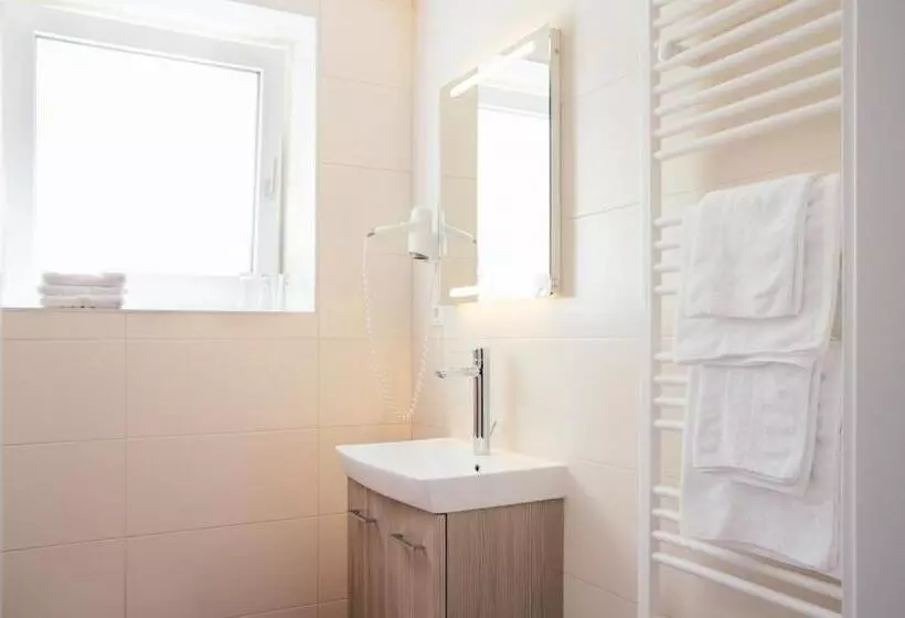 スーペリアールーム, Gasthof Martinhof