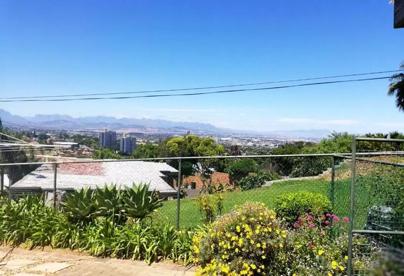 スタンダードインサイドビュールーム, Hilltop Guesthouse