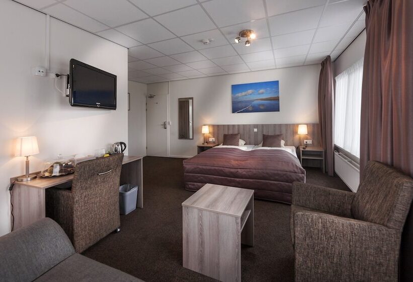 جناح جونيور, Sea You Hotel Noordwijk