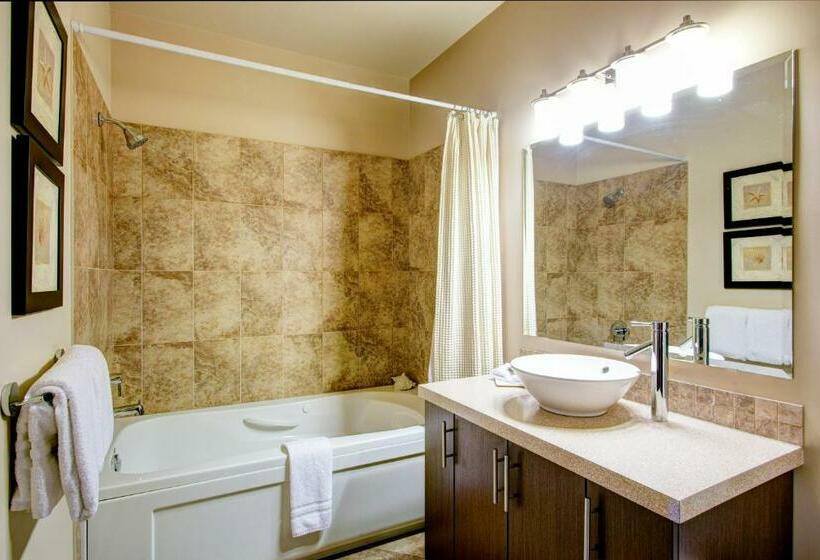 סוויטה, Sunrise Ridge Waterfront Resort