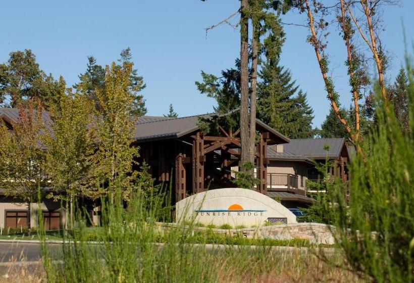 جناح غرفتين نوم, Sunrise Ridge Waterfront Resort