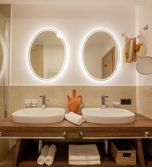 Номер Deluxe с Балконом, Boutique Hotel Mandarfnerhof