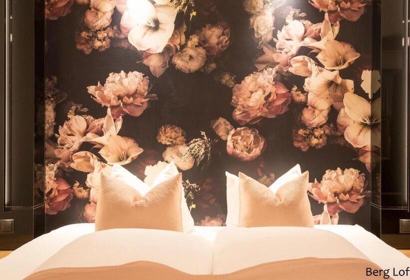 Classic room with balcony, Boutique Hotel Mandarfnerhof