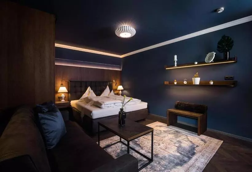 バルコニー付きスーペリアルーム, Boutique Hotel Mandarfnerhof