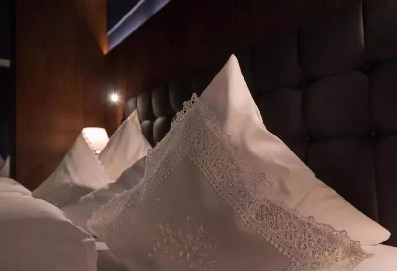 バルコニー付きスーペリアルーム, Boutique Hotel Mandarfnerhof