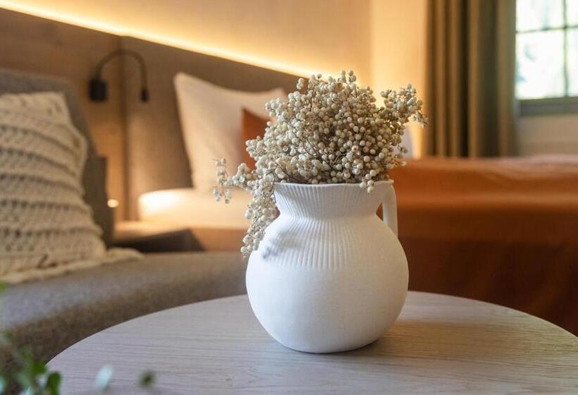 带阳台的豪华间, Boutique Hotel Mandarfnerhof