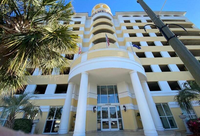 شقة غرفة واحدة مطلة على البحر, Camelot By The Sea Ocean Front Condo