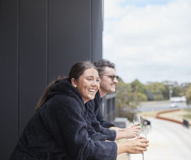 סוויטת פרמיום, Accommodation @ Curlewis