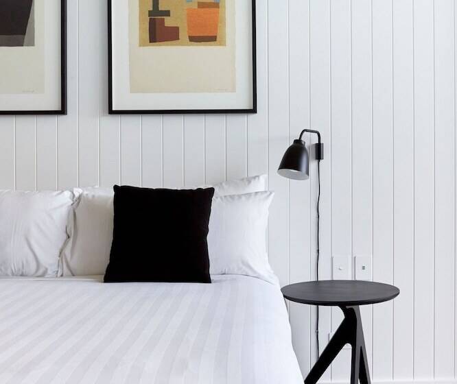 סוויטת פרמיום, Accommodation @ Curlewis