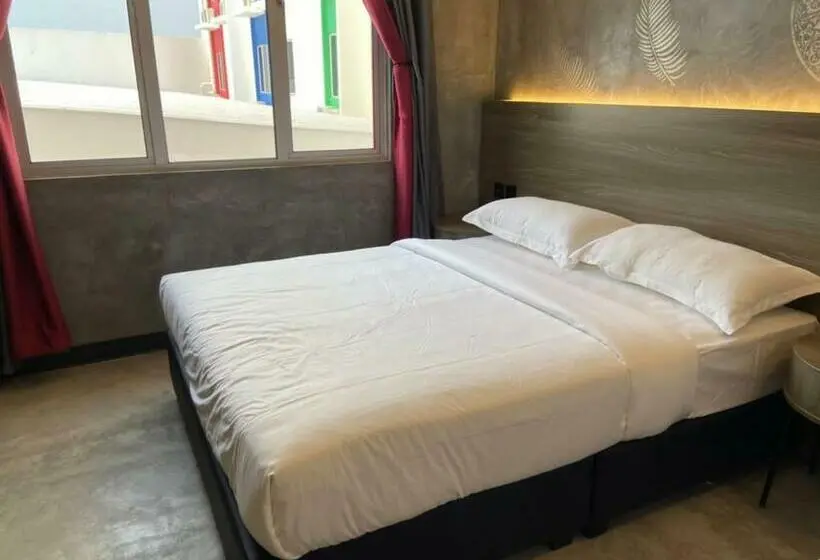 デラックスルーム, Sri Indar Hotel & Suites