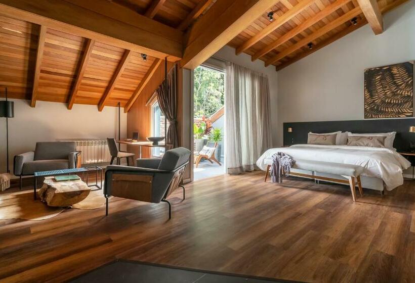 Люкс с Балконом, Jangal Das Araucárias Swan Design Hotel Canela